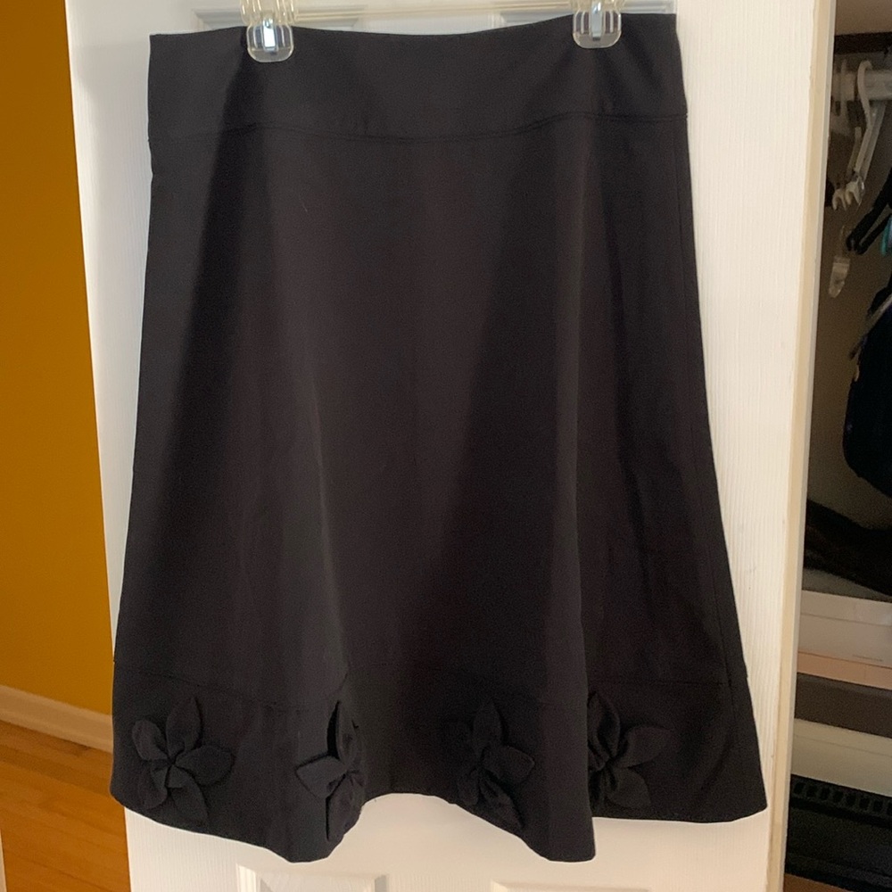 Women’s black a-line skirt east5th
